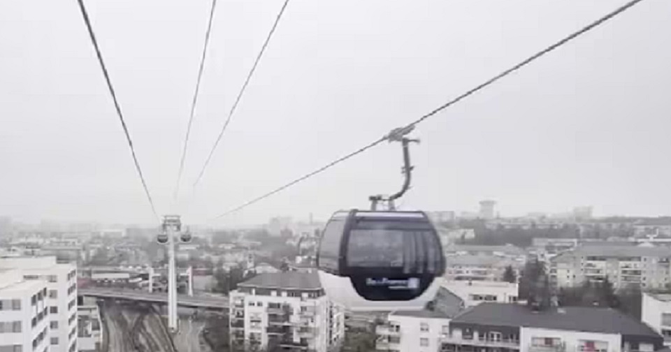 Europe’s Longest Urban Cable Car Line Opens, Transforming Commutes in Paris Suburbs